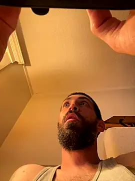 Snapshot of QueenM3 chatting on 09/24/25, 07:12 QueenM3 online show from 09/24/25, 07:12