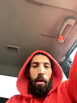 Snapshot of QueenM3 chatting on 10/19/25, 03:34 QueenM3 online show from 10/19/25, 03:34