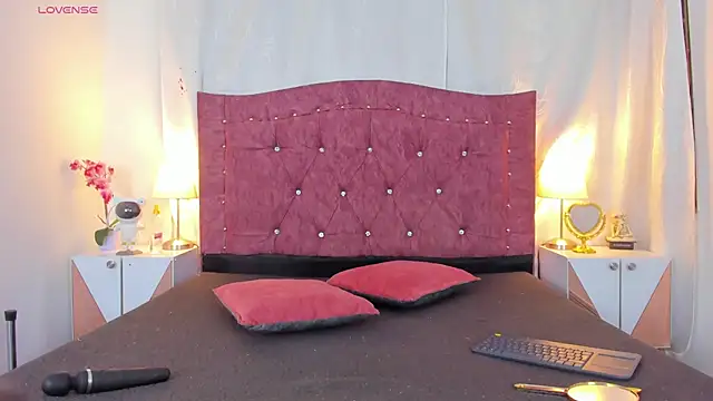 ValentinaGuerra online show from 11/26/25, 02:23