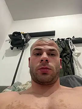 Snapshot of pesyelisa chatting on 02/18/25, 02:59 pesyelisa online show from 02/18/25, 02:59