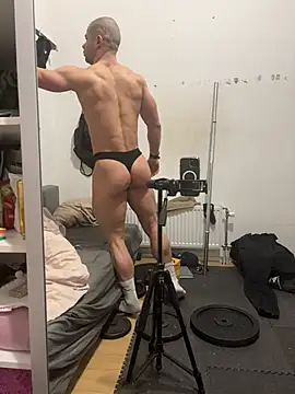 Snapshot of pesyelisa chatting on 03/07/25, 03:29 pesyelisa online show from 03/07/25, 03:29