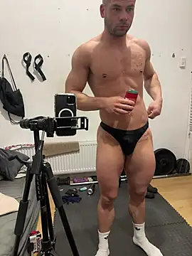 Snapshot of pesyelisa chatting on 03/13/25, 03:33 pesyelisa online show from 03/13/25, 03:33