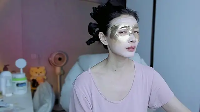 A dabo online show from 11/30/25, 02:10