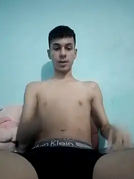 Snapshot of Johann_sex chatting on 03/14/25, 05:05 Johann sex online show from 03/14/25, 05:05