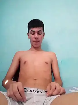 Snapshot of Johann_sex chatting on 03/19/25, 05:06 Johann sex online show from 03/19/25, 05:06