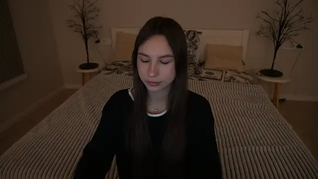 PaigePrado online show from 11/21/25, 01:32