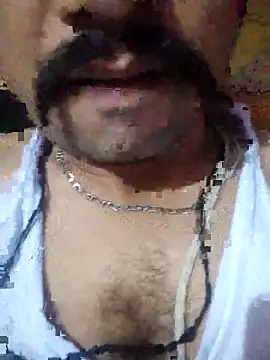 Snapshot of yourindianfellow chatting on 10/30/25, 01:18 yourindianfellow online show from 10/30/25, 01:18