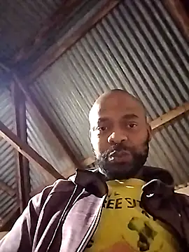 Snapshot of Curved-Dick chatting on 11/02/25, 05:15 Curved-Dick online show from 11/02/25, 05:15