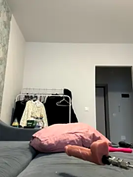 AlishaPrettyBlade online show from 12/20/25, 08:21