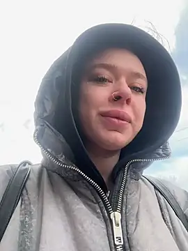 AlishaPrettyBlade online show from 03/06/26, 04:53