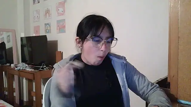 Arielle lov online show from 10/30/25, 10:32