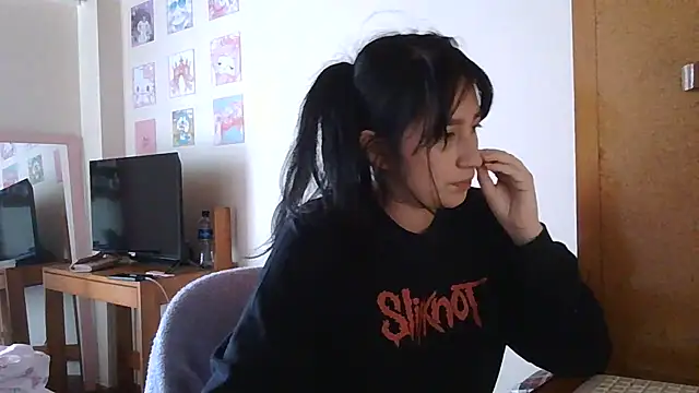 Arielle lov online show from 11/10/25, 06:07