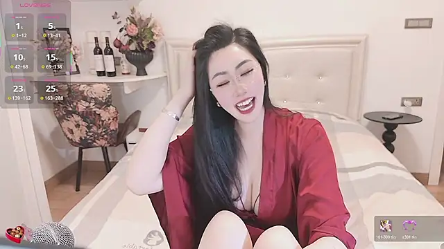 Tingdie online show from 04/23/26, 01:24