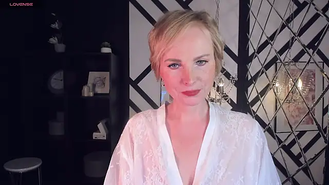 Sandra Kind online show from 02/20/25, 08:06