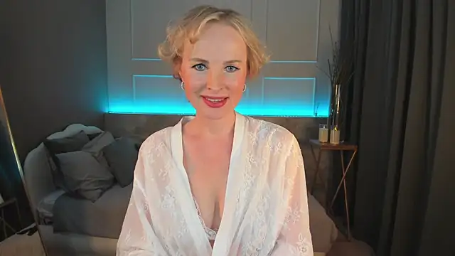 Sandra Kind online show from 03/18/25, 05:31