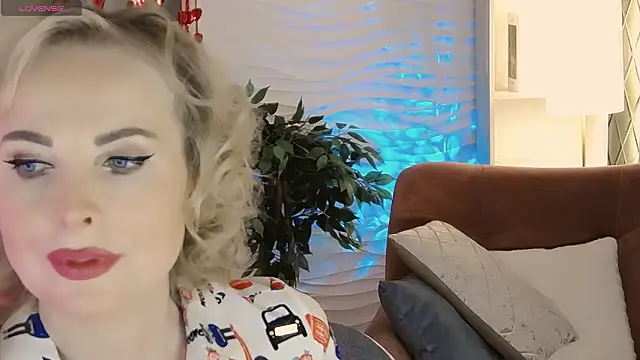 Sandra Kind online show from 02/12/26, 05:35