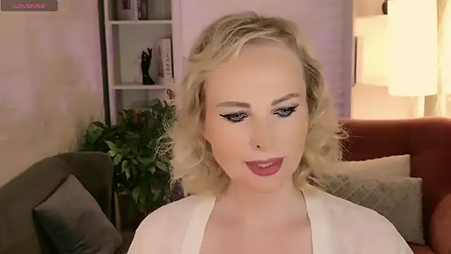 Sandra Kind online show from 07/14/26, 05:23