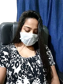 Snapshot of COZY_ROZI chatting on 02/27/25, 04:43 COZY ROZI online show from 02/27/25, 04:43