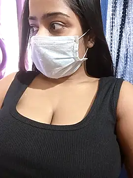 COZY ROZI online show from 11/02/25, 11:01