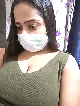 COZY ROZI online show from 11/17/25, 03:07