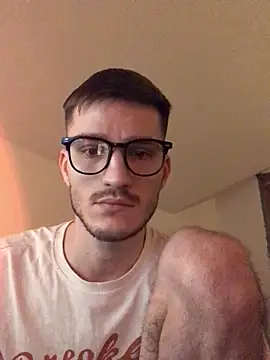 Snapshot of yoyoboy988 chatting on 02/18/25, 12:15 yoyoboy988 online show from 02/18/25, 12:15