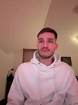 Snapshot of yoyoboy988 chatting on 03/20/25, 06:53 yoyoboy988 online show from 03/20/25, 06:53