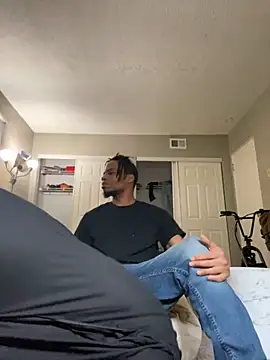 Snapshot of PersianCream77 chatting on 02/17/25, 04:26 PersianCream77 online show from 02/17/25, 04:26