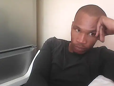 TwistedR online show from 02/07/26, 10:41