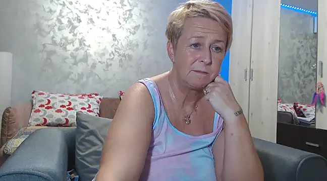 RosesandLillies online show from 01/25/25, 10:07