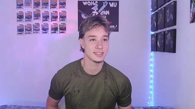 Snapshot of jack_walker190 chatting on 11/29/25, 03:59 jack walker190 online show from 11/29/25, 03:59