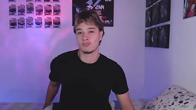 Snapshot of jack_walker190 chatting on 12/05/25, 08:45 jack walker190 online show from 12/05/25, 08:45