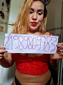 Snapshot of BrendaYalla chatting on 03/01/25, 06:00 BrendaYalla online show from 03/01/25, 06:00