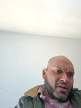 Snapshot of Mrnutella chatting on 02/27/25, 01:07 Mrnutella online show from 02/27/25, 01:07