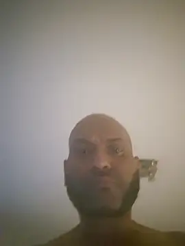 Snapshot of Mrnutella chatting on 03/05/25, 05:50 Mrnutella online show from 03/05/25, 05:50