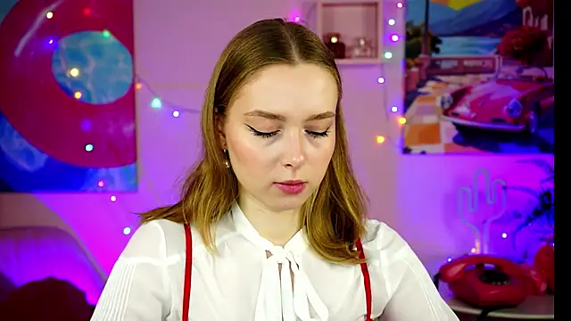 JenniferGraces online show from 03/14/25, 04:19