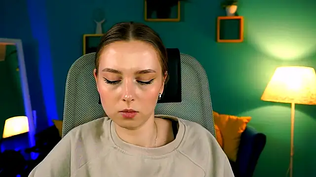 JenniferGraces online show from 03/17/25, 12:25