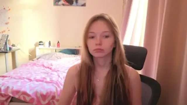 boozekirs  online show from 11/20/25, 05:29