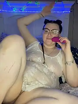 HTXBELLE online show from 03/08/25, 12:41