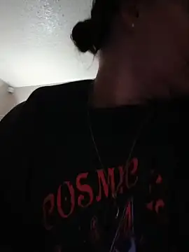 HTXBELLE online show from 10/30/25, 05:31