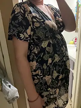 Snapshot of HTXBELLE chatting on 02/19/26, 02:51 HTXBELLE online show from 02/19/26, 02:51