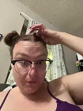 Snapshot of HTXBELLE chatting on 03/03/26, 02:39 HTXBELLE online show from 03/03/26, 02:39