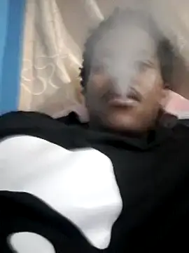 Snapshot of _RapElani-2290 chatting on 03/17/25, 05:16 RapElani-2290 online show from 03/17/25, 05:16