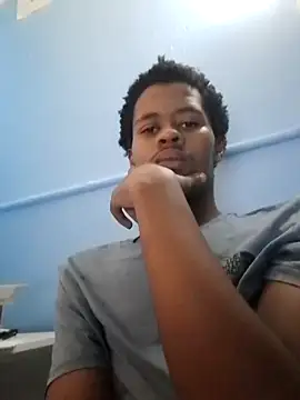 Snapshot of _RapElani-2290 chatting on 03/20/25, 01:48 RapElani-2290 online show from 03/20/25, 01:48