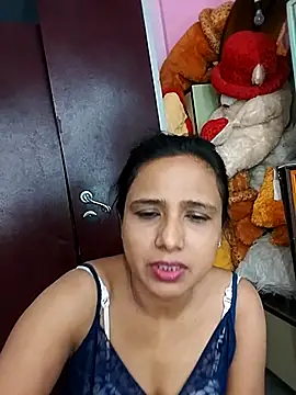 Snapshot of sxe983616 chatting on 02/24/25, 10:03 sxe983616 online show from 02/24/25, 10:03