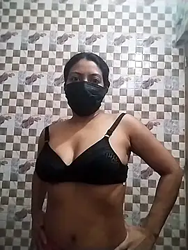 cuteangel9999 online show from 02/24/25, 11:41