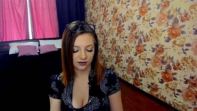 Snapshot of AmandaGracy_1 chatting on 03/11/25, 07:37 AmandaGracy 1 online show from 03/11/25, 07:37