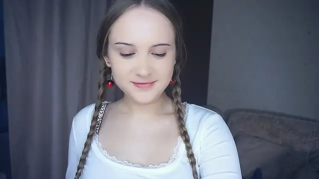 QuennaCoote online show from 01/10/26, 07:32