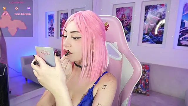 Snapshot of SaharaKramer chatting on 03/20/25, 07:46 SaharaKramer online show from 03/20/25, 07:46