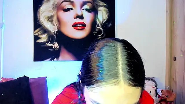 TANIA 06 online show from 11/24/25, 01:11