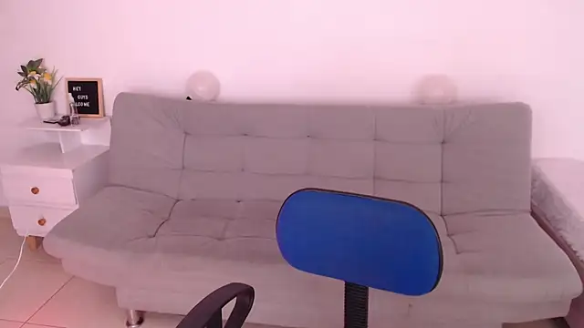 emily-777 online show from 09/22/25, 08:55